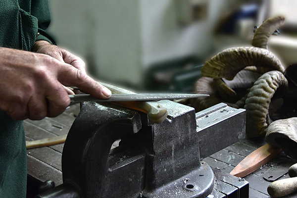 Sardisches Hirtenmesser, Klinge 90 mm <| Vittorio Mura & Figli