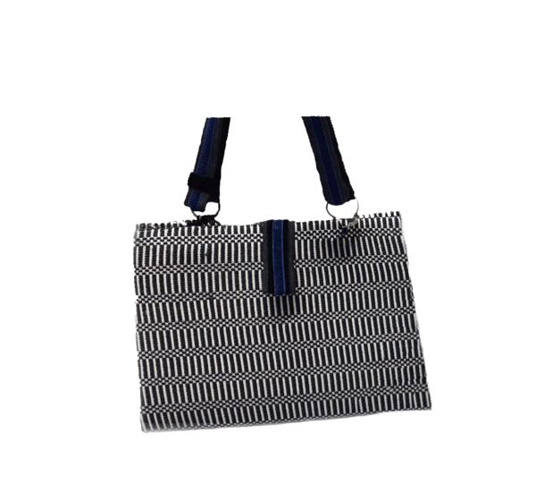 Exklusive Handtasche - handgewebt mit traditionellem sardischem Muster